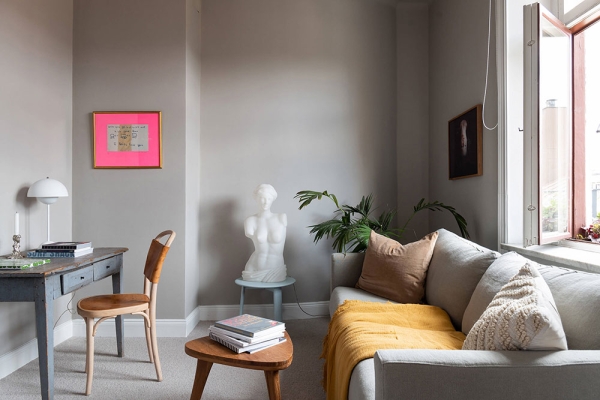 Тёплый и элегантный интерьер просторной квартиры в Стокгольме